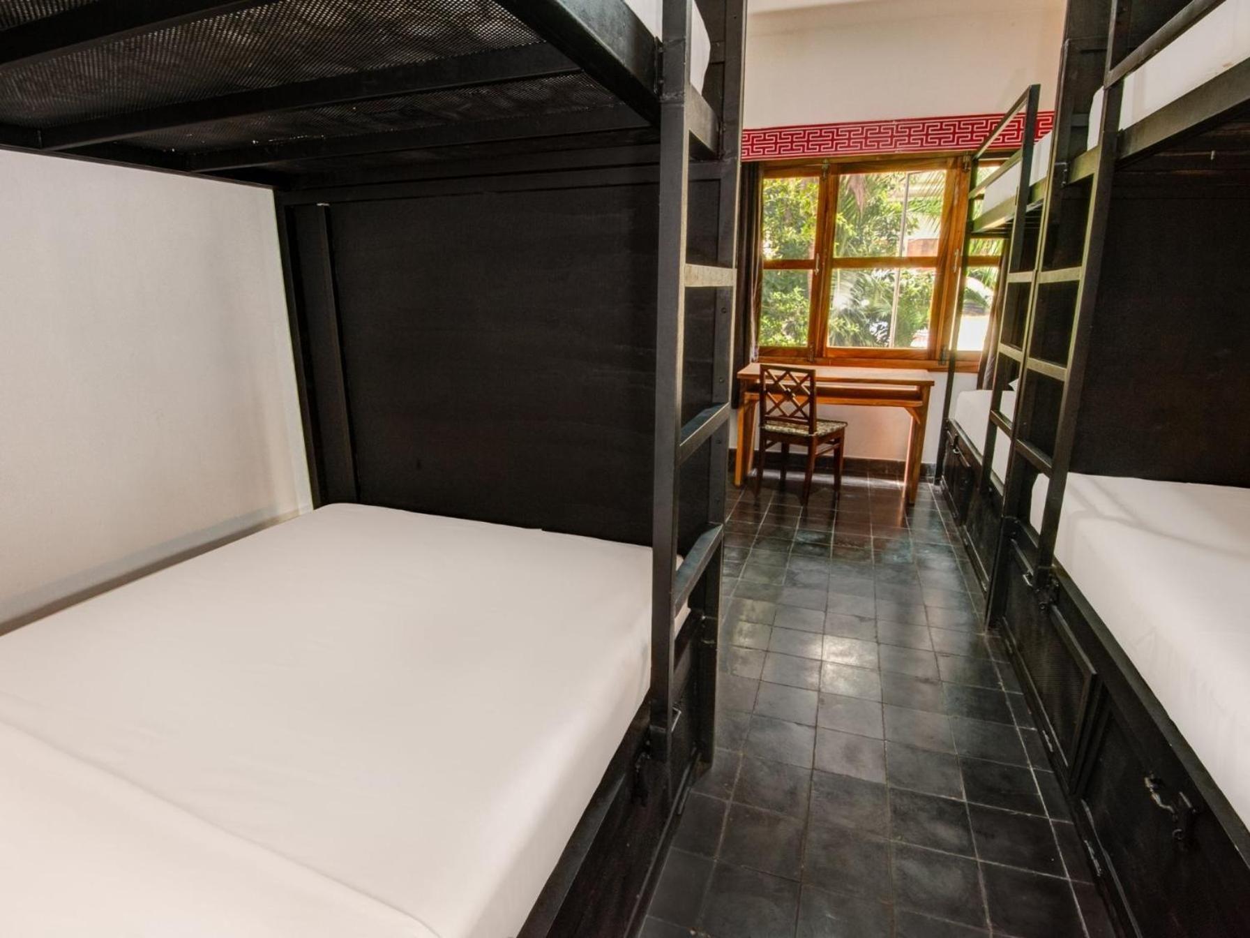 Mad Monkey Hostel Phnom Penh