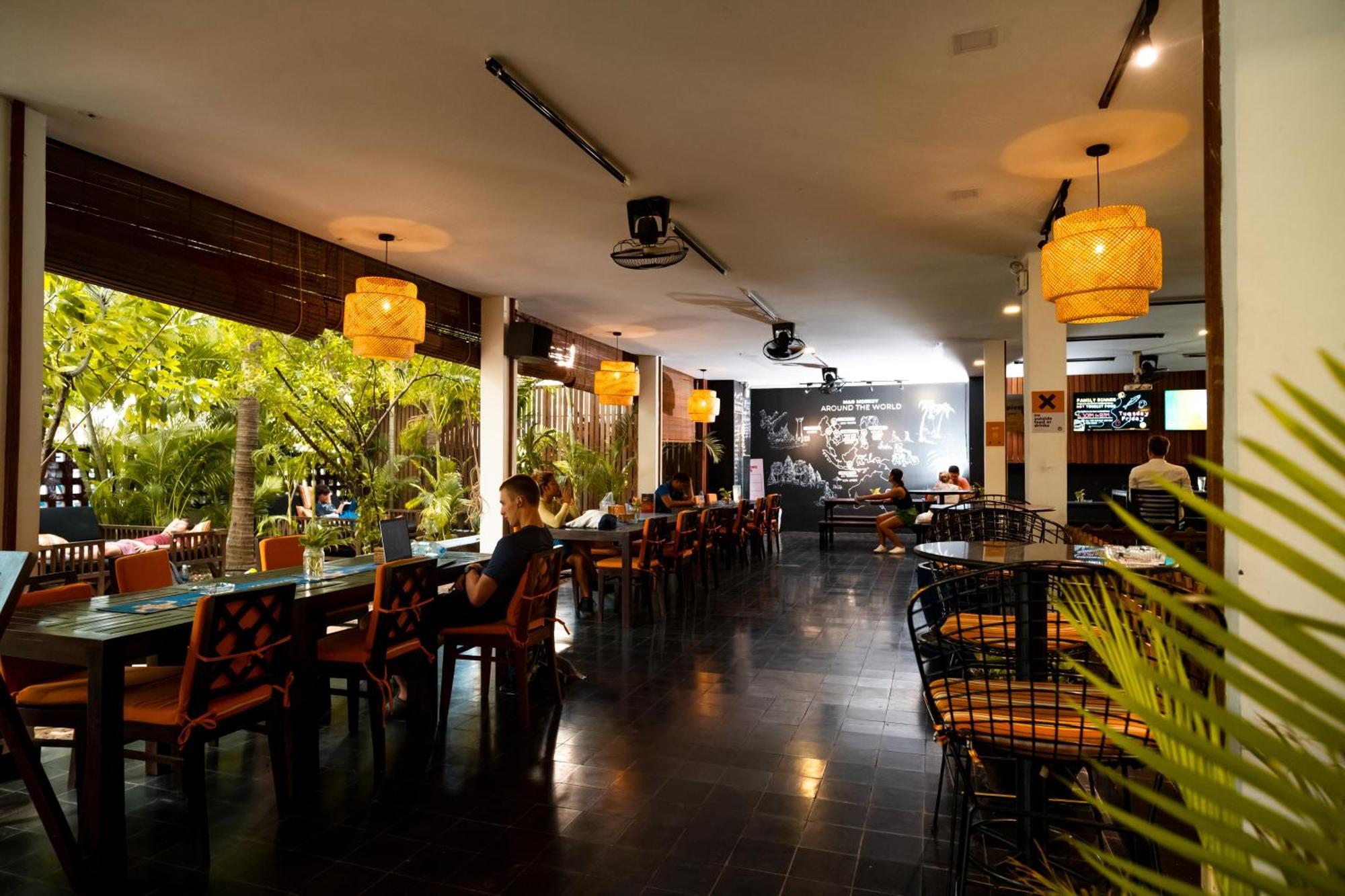 Mad Monkey Hostel Phnom Penh
